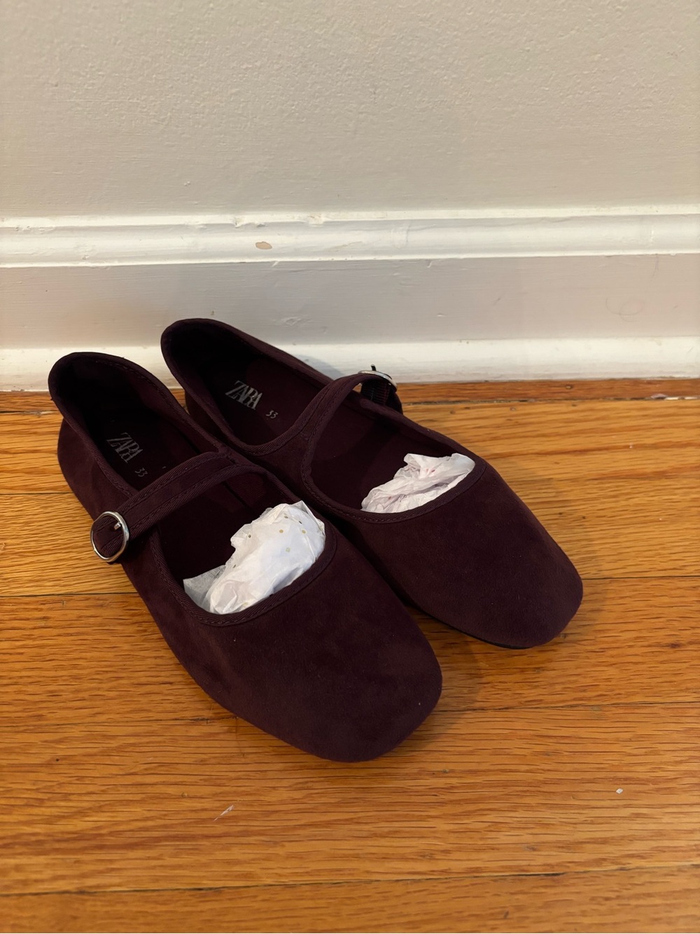 Zara burgundy suede Mary Jane flats size 33 (1.5- 2 US)